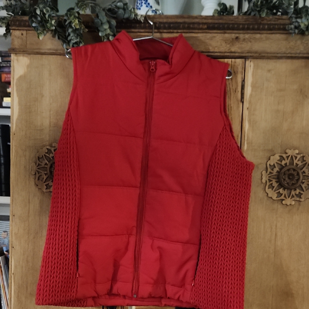 KEREN hart Vibrant Red Outerwear Vest, XL EUC